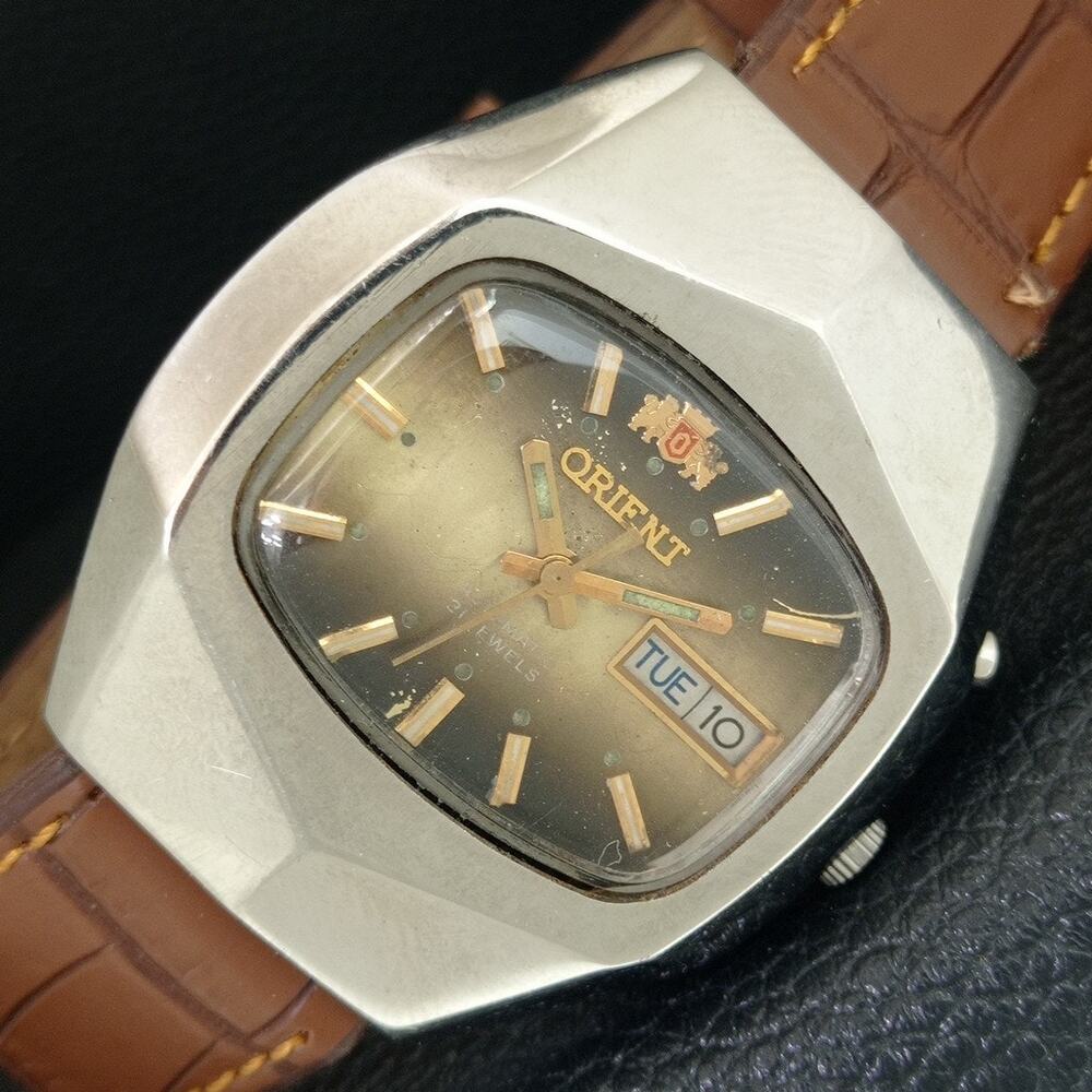 Vintage 1983 Orient Automatic Mens Silver Watch W/daydate & Gold accents